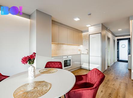 Pronájem jiné, 80 m²