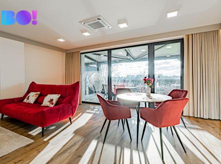 Pronájem jiné, 82 m²