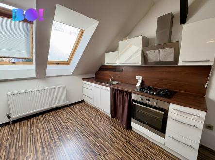 Pronájem bytu, 3+kk, 92 m²