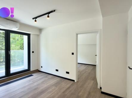 Pronájem bytu, 2+kk, 42 m²