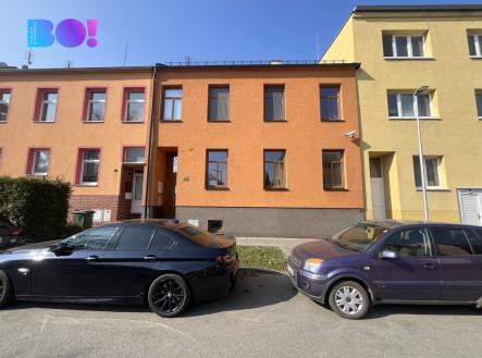 Pronájem kanceláře, 65 m²