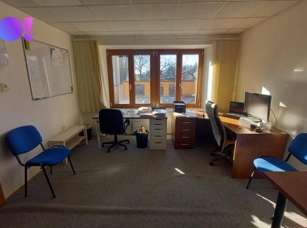 Pronájem kanceláře, 35 m²