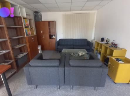 Pronájem kanceláře, 35 m²