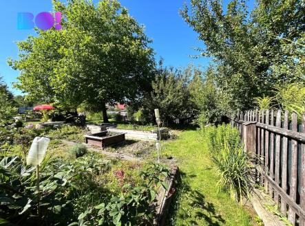 Prodej pozemku pro bydlení, 738 m²