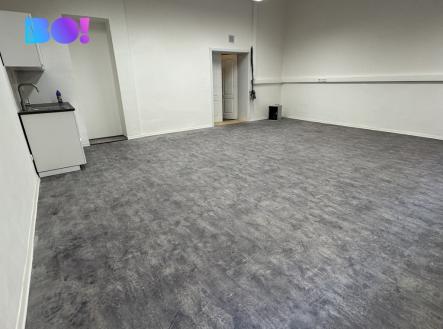 Pronájem kanceláře, 43 m²