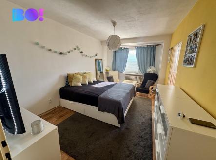 Pronájem bytu, 1+kk, 38 m²
