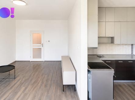 Pronájem bytu, 1+kk, 4 216 m²