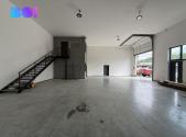 Pronájem skladu, 230 m²