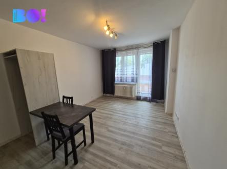 Pronájem bytu, 1+kk, 29 m²