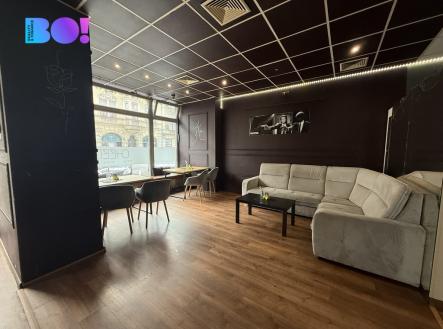 Pronájem obchodní prostory, 154 m²