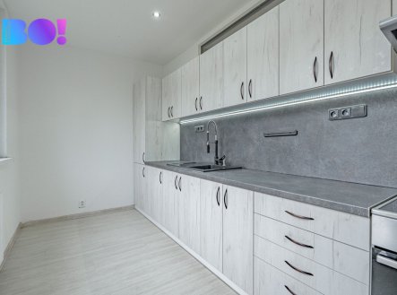 Prodej bytu, 4+1, 84 m²