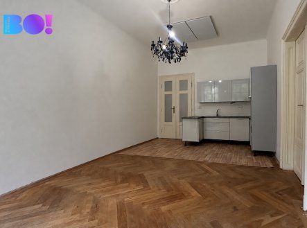 Pronájem bytu, 1+kk, 35 m²