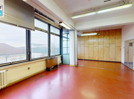 Pronájem komerčního objektu, sklad, 310 m²