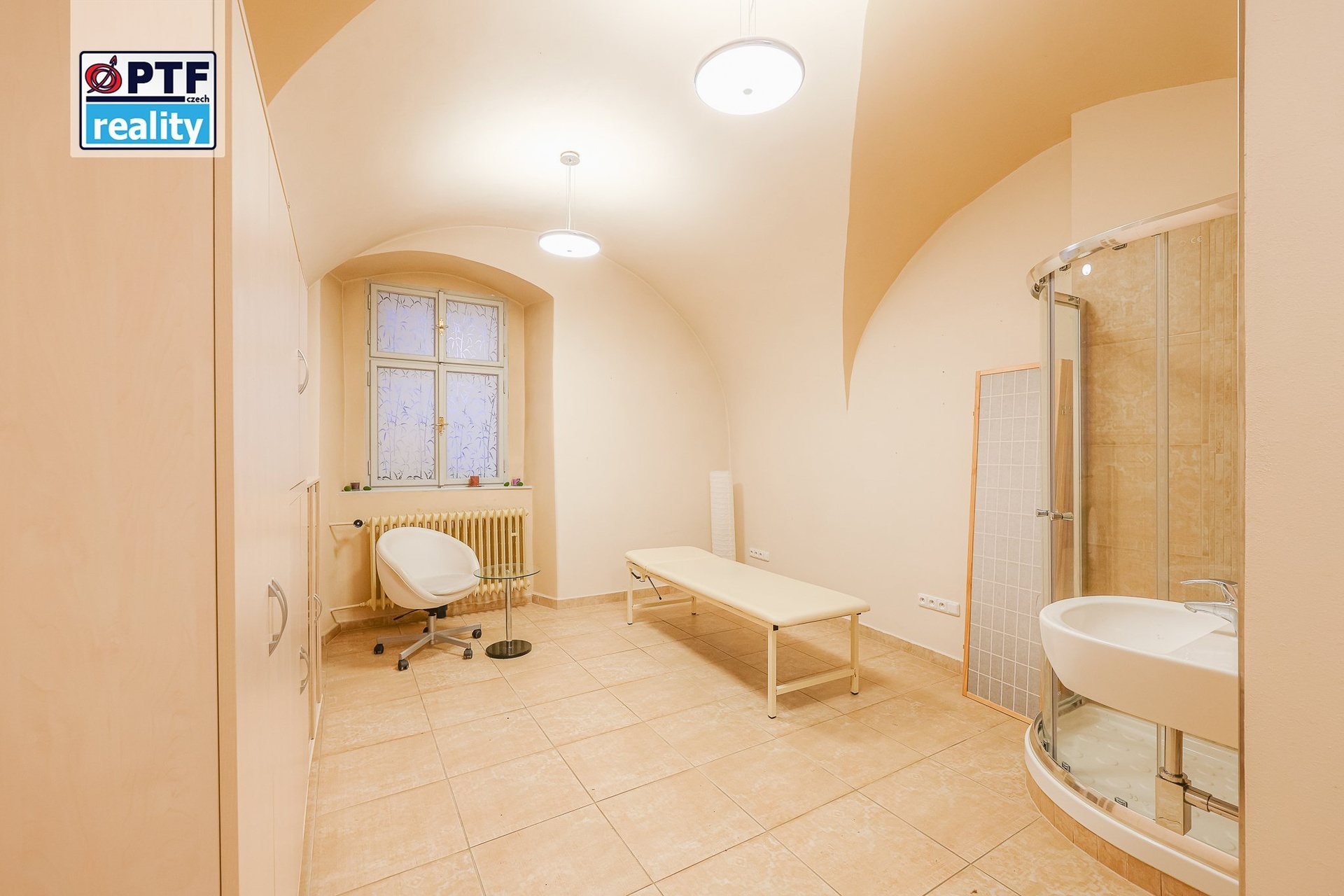 Pronájem obchodního prostoru (25 m²) v centru Plzně, ul. Dominikánská