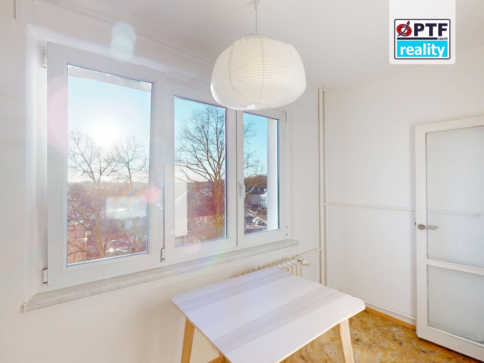 Pronájem bytu 2+1 s lodžií – výhled, který neomrzí | Plzeň – Hradiště