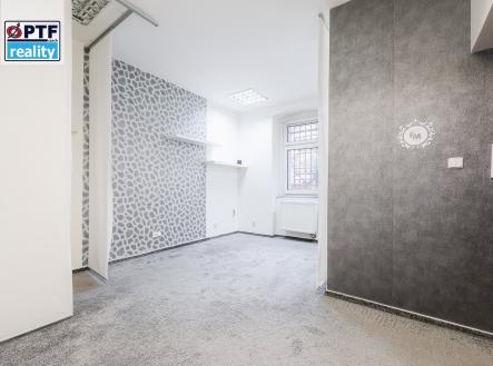 Pronájem obchodní prostor, 43 m²