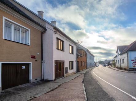 Prodej nájemního domu, 267 m²