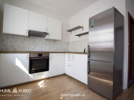 Pronájem bytu, 2+kk, 43 m²