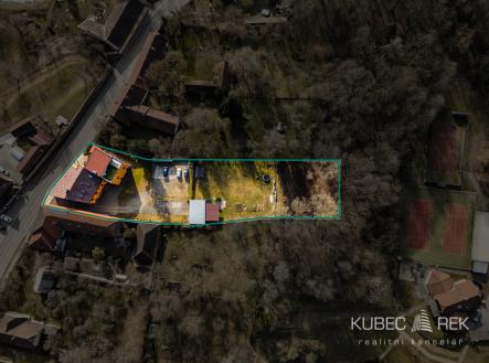 Prodej nájemního domu, 588 m²