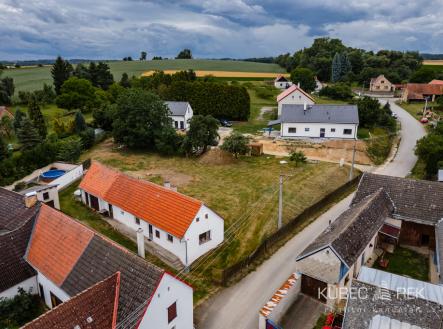 Prodej pozemku pro bydlení, 1 363 m²