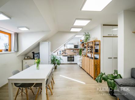 Pronájem bytu, 2+kk, 60 m²