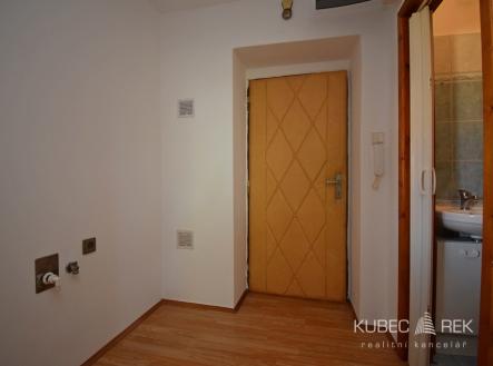 Pronájem bytu, 1+1, 35 m²