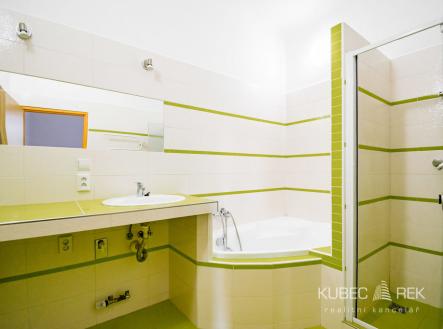 Pronájem bytu, 1+1, 56 m²