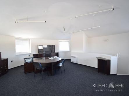 Pronájem kanceláře, 45 m²