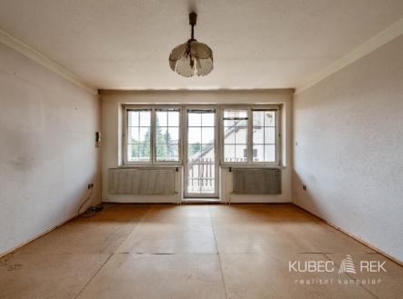 Prodej obchodní prostory, 330 m²