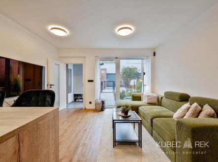 Pronájem domu/vily, 87 m²