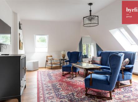 Prodej hotel, 545 m²