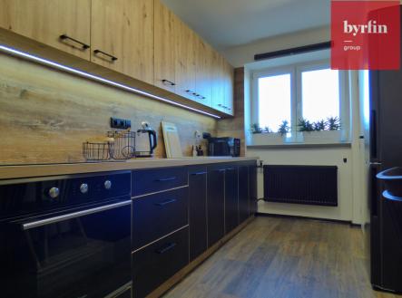 Pronájem bytu, 2+1, 55 m²