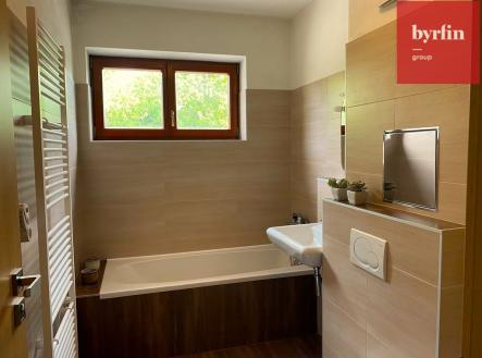 Pronájem bytu, 1+kk, 36 m²