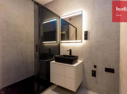 Pronájem bytu, 2+kk, 52 m²