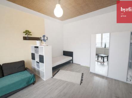 Pronájem bytu, 1+1, 45 m²