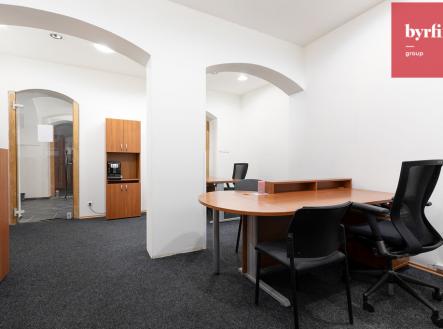 Pronájem kanceláře, 27 m²