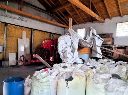 Pronájem skladovací prostor, 125 m²