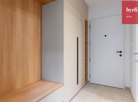 Pronájem bytu, 2+kk, 56 m²