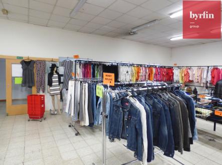 Pronájem obchodní prostor, 325 m²