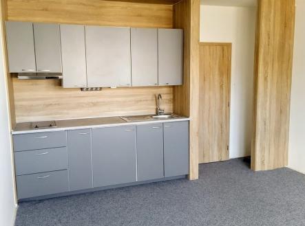 Pronájem bytu, 1+kk, 23 m²