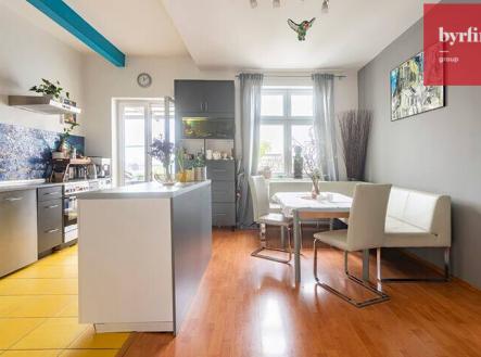 Pronájem bytu, 3+1, 116 m²