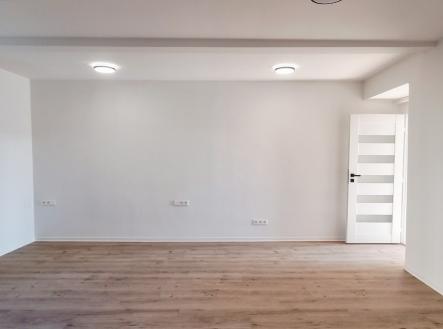 Pronájem bytu, 2+kk, 69 m²