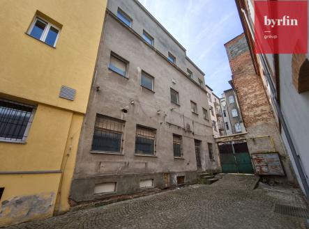 Prodej skladu, 306 m²
