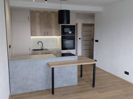 Pronájem bytu, 3+kk, 60 m²