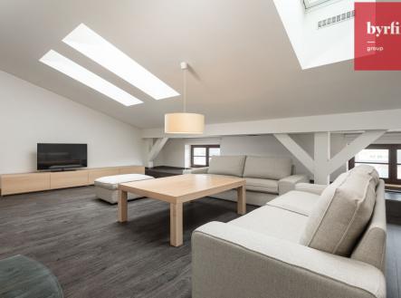 Pronájem bytu, 2+kk, 122 m²