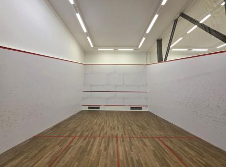 Pronájem kanceláře, 275 m²