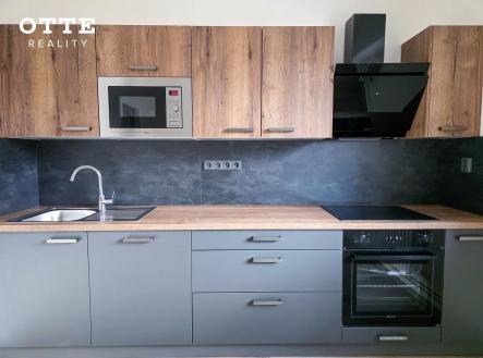 Pronájem bytu, 3+1, 85 m²