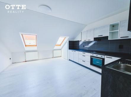 Pronájem bytu, 3+1, 105 m²