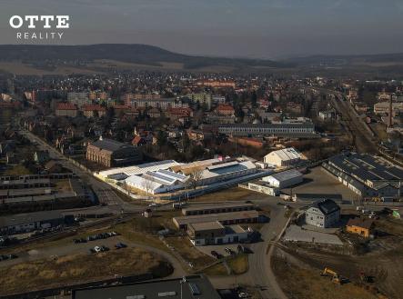 Pronájem komerčního objektu, sklad, 745 m²