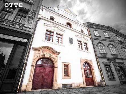 Pronájem kanceláře, 247 m²